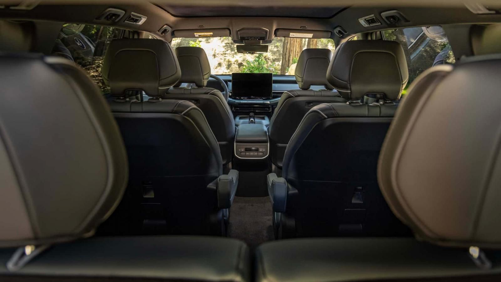 Subaru Getaway: Νέο ηλεκτρικό SUV με 3 σειρές καθισμάτων και 426 άλογα